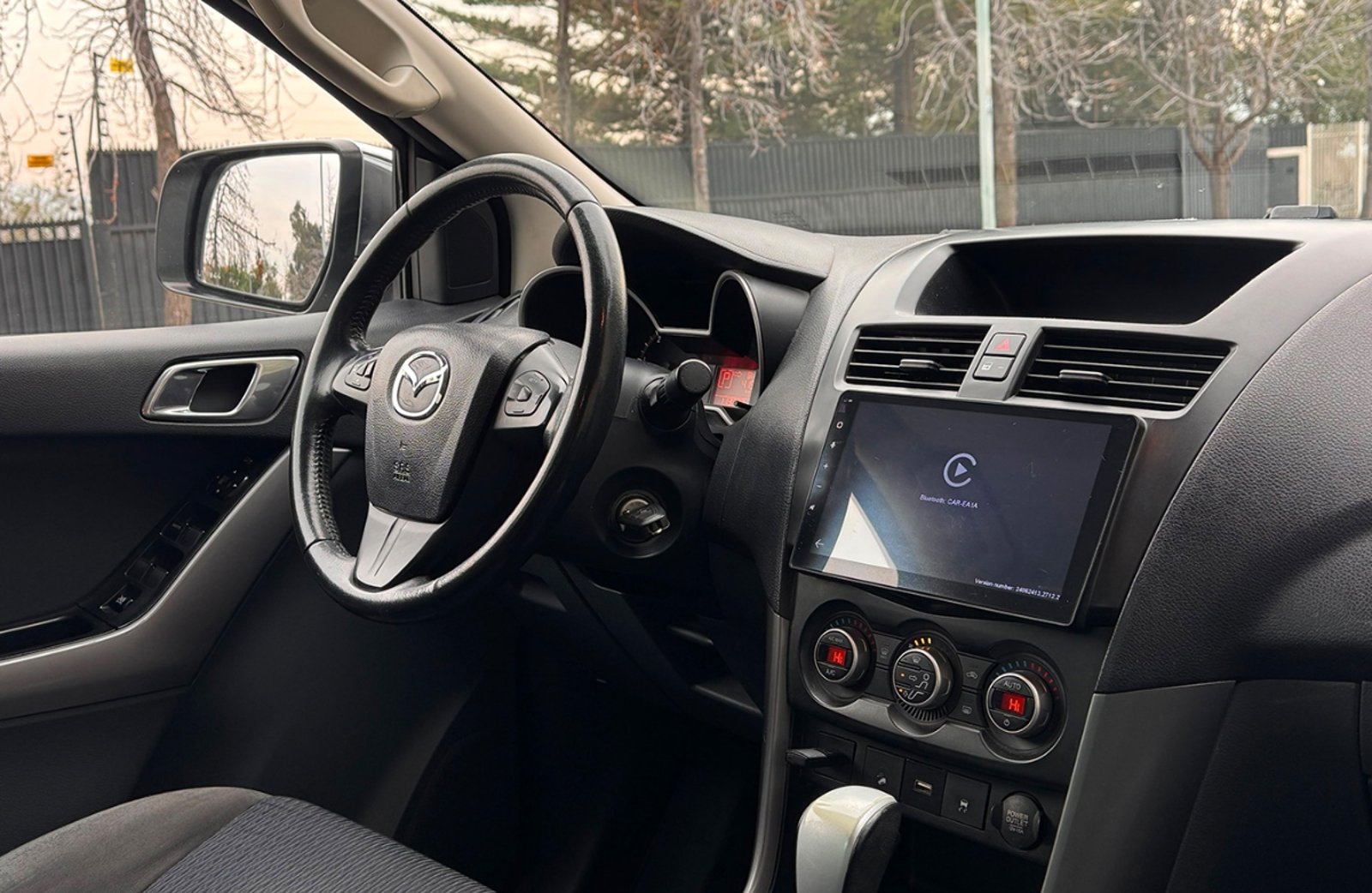 Mazda BT 50 2020 2020 - Imagen 14 de 17