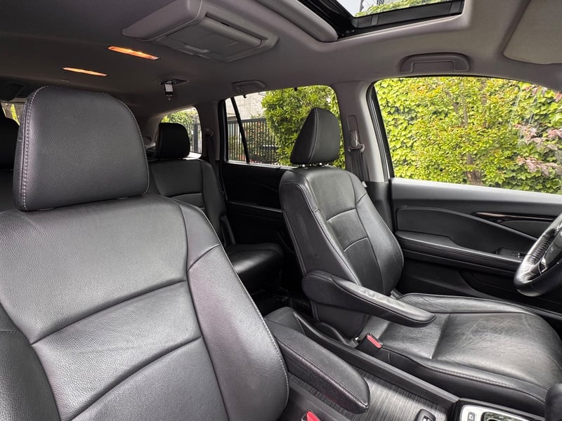 Honda Pilot Elite 4wd 2018 - Imagen 14 de 19