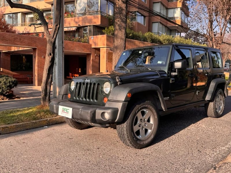 Jeep Wrangler Rubicon Unlimited 3.8 V6 2012 - Imagen 4 de 18