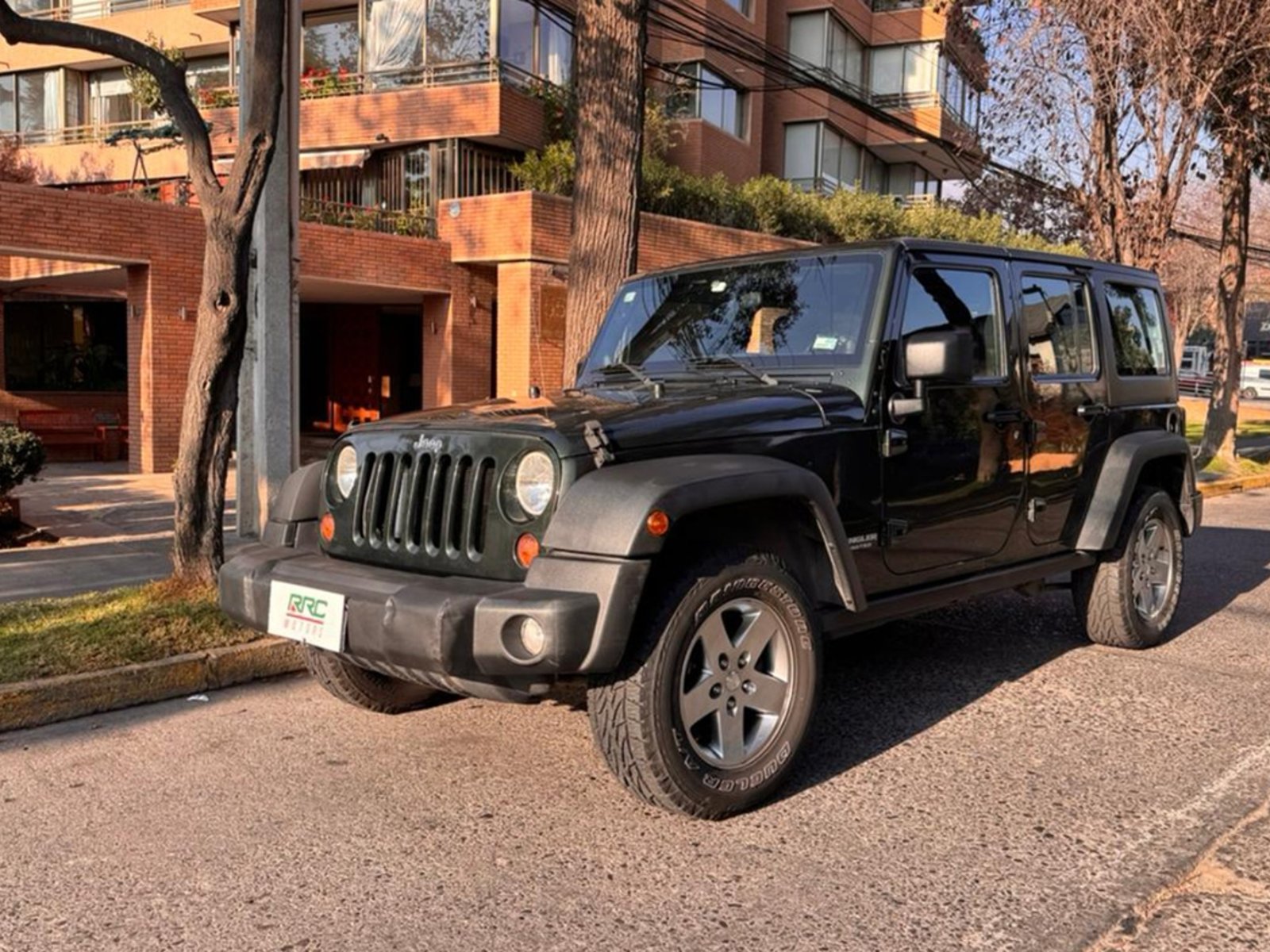 Jeep Wrangler Rubicon Unlimited 3.8 V6 2012 - Foto 4 de 18