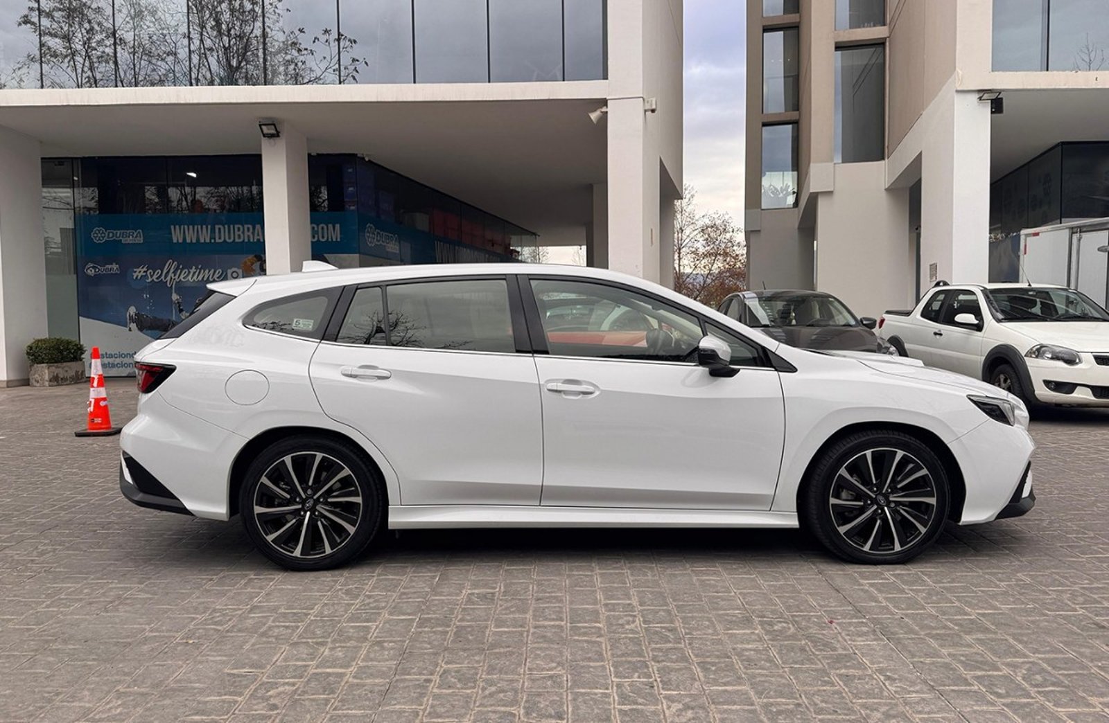 Subaru WRX Touring AWD 2024 - Imagen 8 de 10