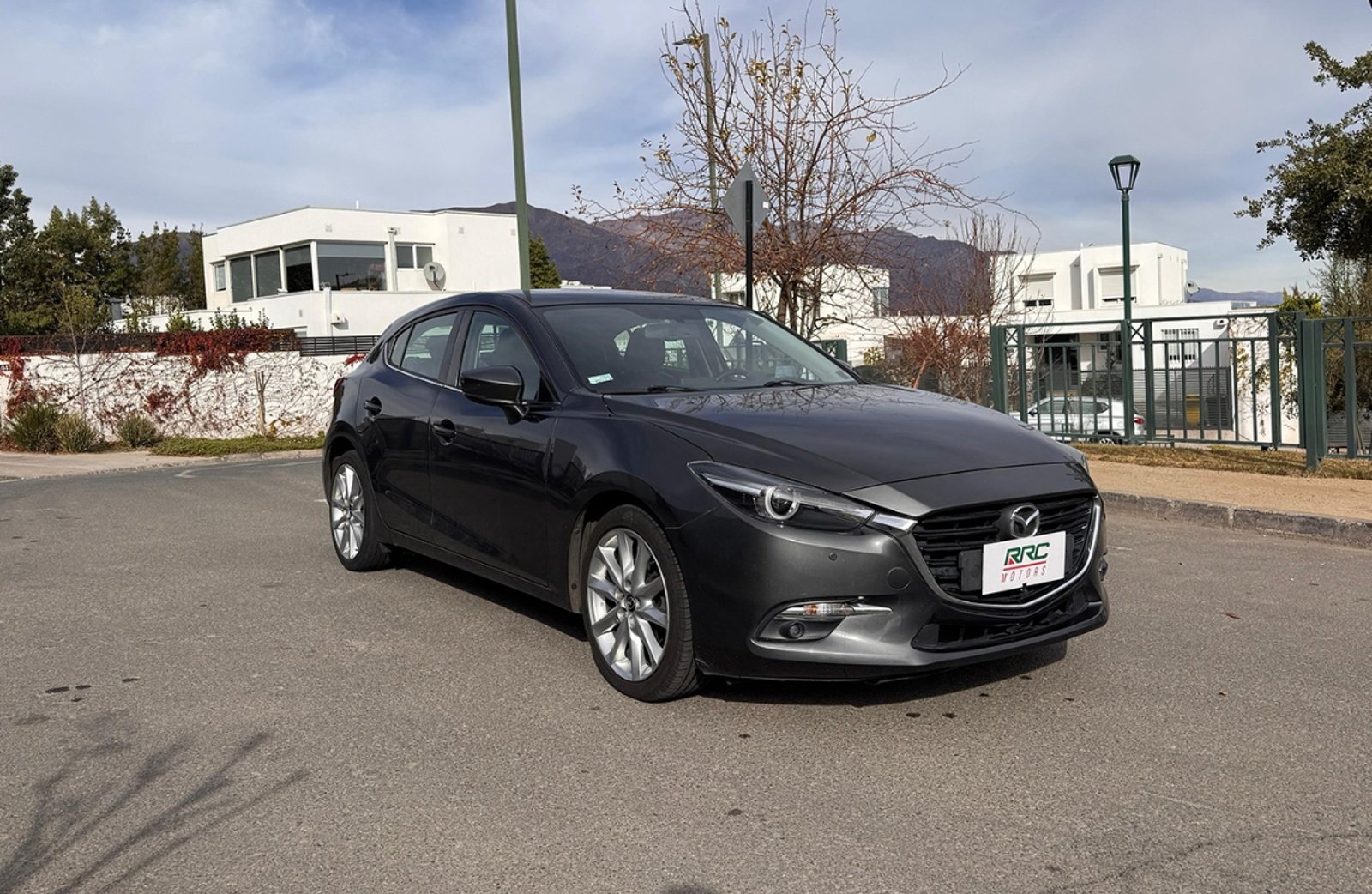 Mazda 3 Sport 2.5 GT Bose 2017 - Imagen 10 de 19