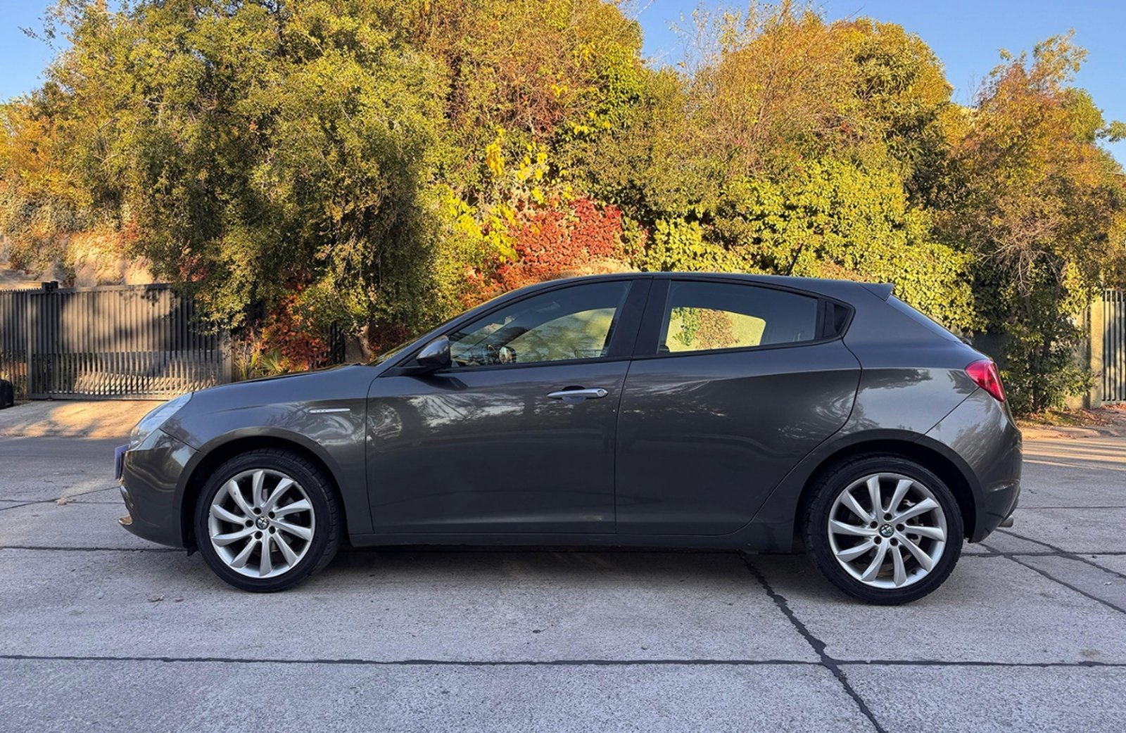 Alfa Romeo Giulietta 1.4T 2013 - Imagen 4 de 16