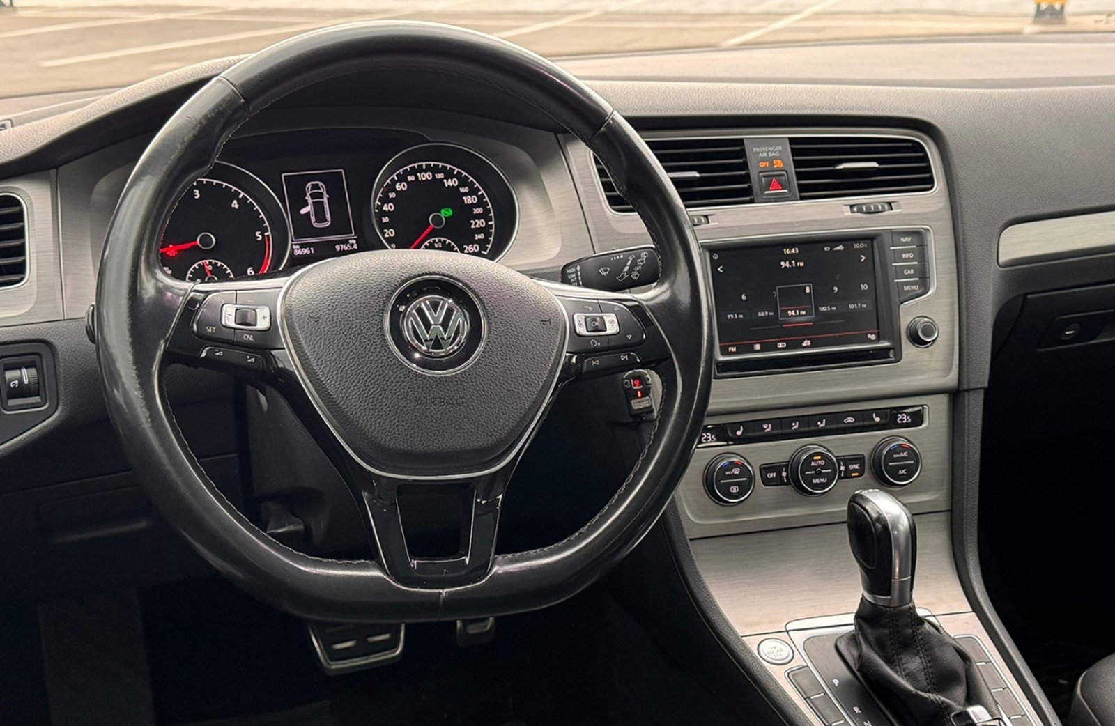 Volkswagen Golf Variant 2.0tdi 2017 - Imagen 12 de 18