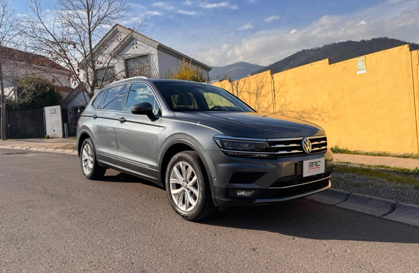 Volkswagen Tiguan 2.0tsi Limited 2018 - Imagen 8 de 18