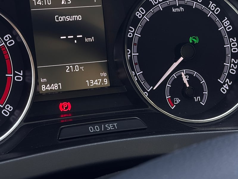 Skoda Rapid Spaceback 1.4t 2019 - Imagen 11 de 15