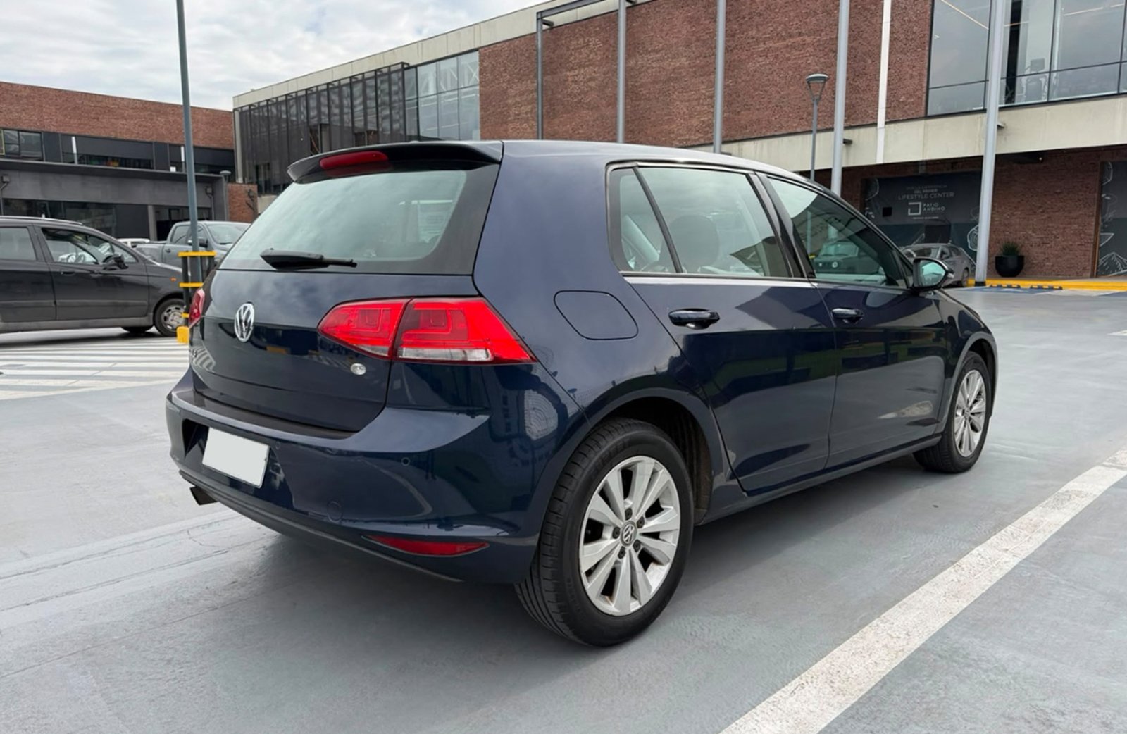 Volkswagen Golf 1.6 comfortline 2017 - Imagen 7 de 15
