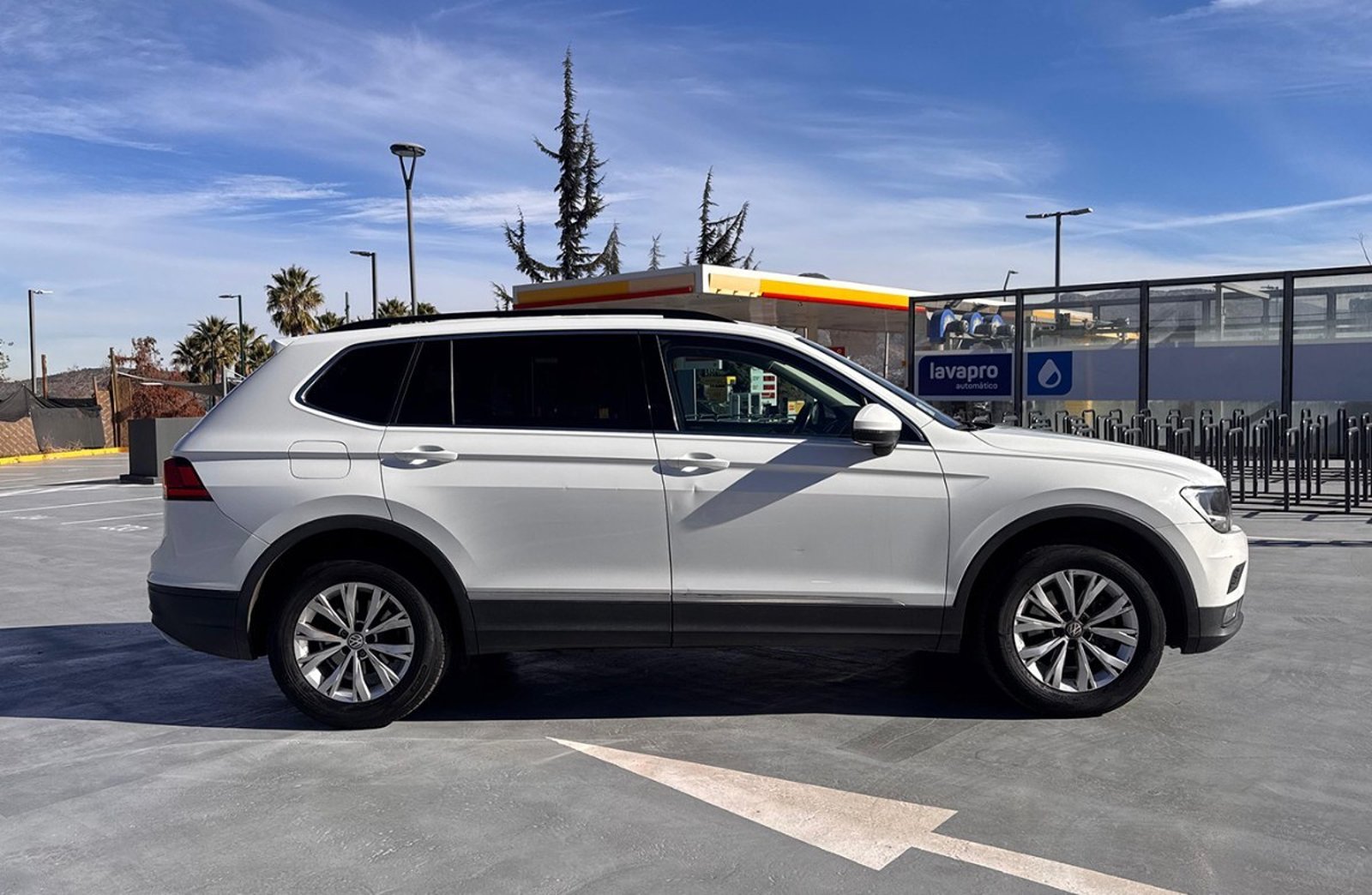 Volkswagen TIGUAN Comfortline 7a 2018 - Imagen 7 de 10