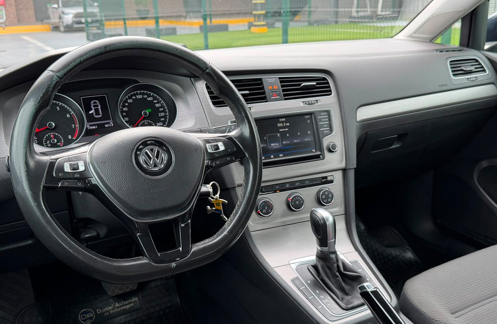 Volkswagen Golf 1.6 comfortline 2017 - Imagen 14 de 15