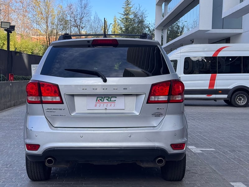 Dodge Journey SXT 3.6 AWD 2012 - Imagen 6 de 17