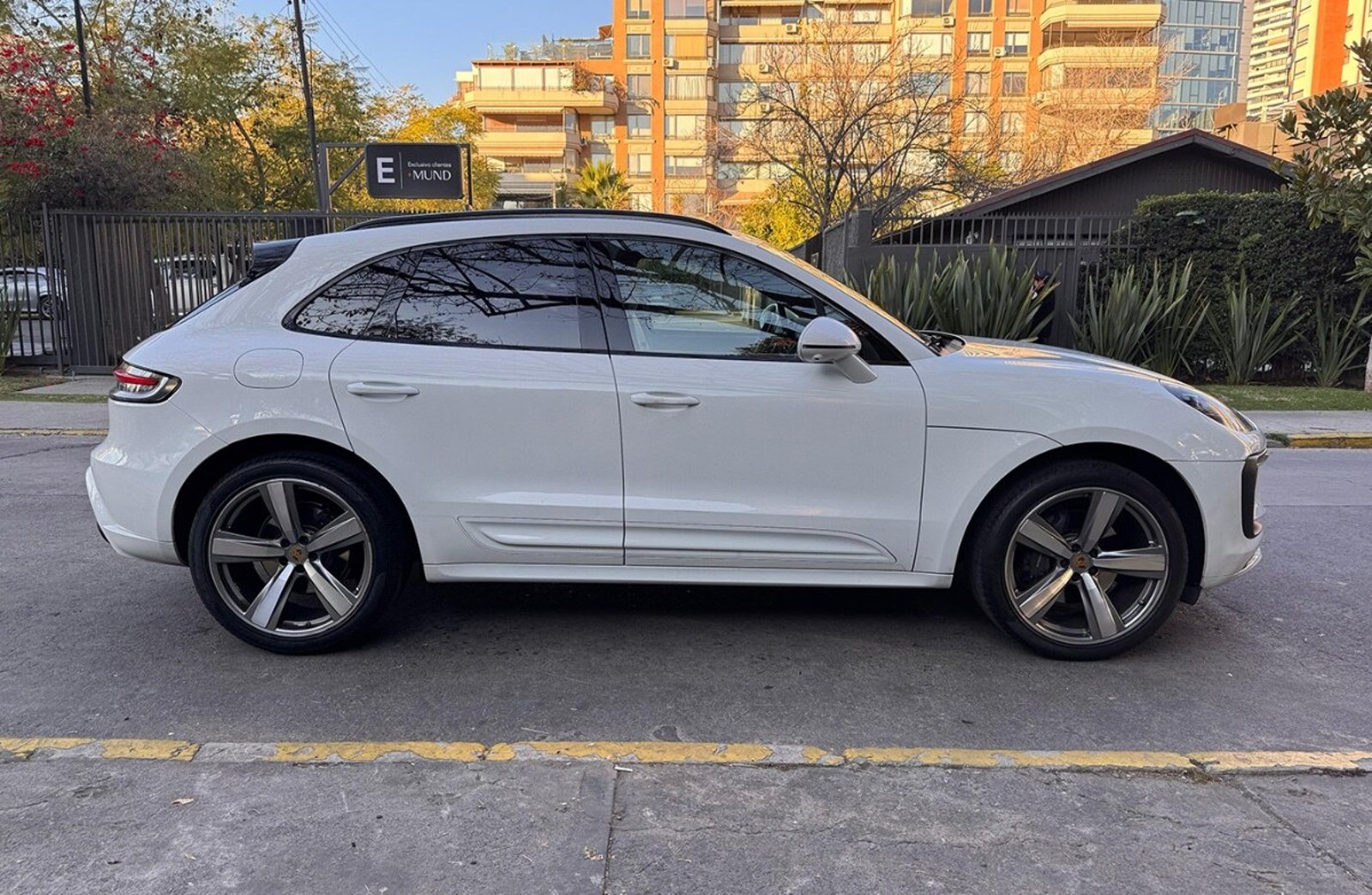 Porsche MACAN 2022 - Imagen 3 de 10