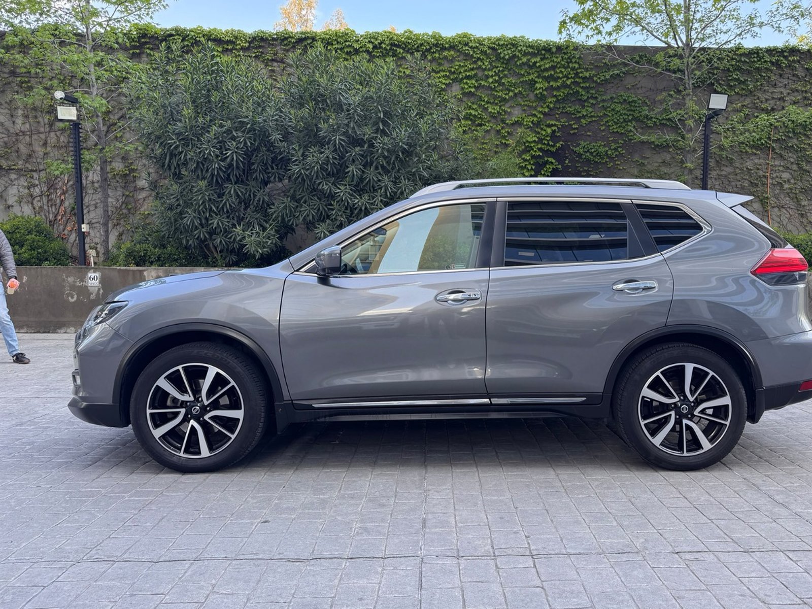 Nissan X-Trail Exclusive 2.5 4wd 2019 - Foto 4 de 17