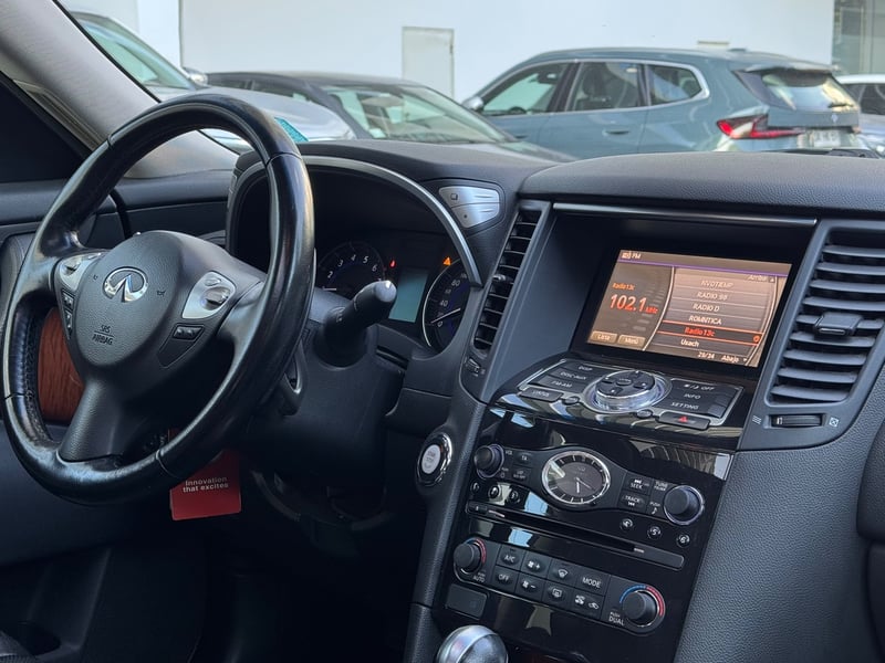 Infiniti Qx70 3.7 awd 2015 - Imagen 11 de 20