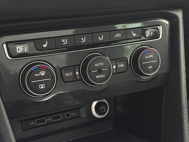 Volkswagen Tiguan Sport 4motion 2019 - Imagen 12 de 20