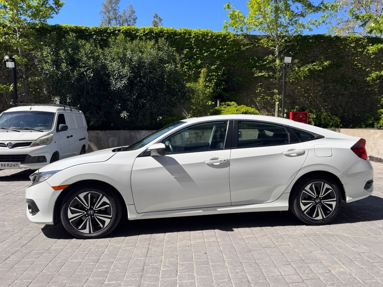 Honda Civic EXL 1.5t 2018 - Foto 4 de 18