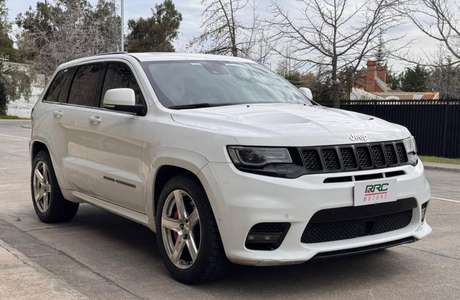 Jeep Grand Cherokee SRT 2017 - Imagen 8 de 20