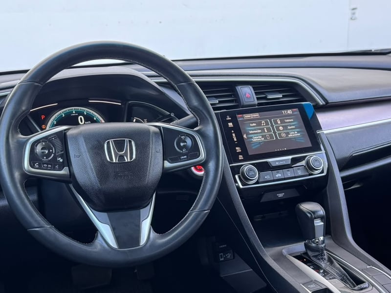 Honda Civic EXL 1.5t 2018 - Imagen 17 de 18
