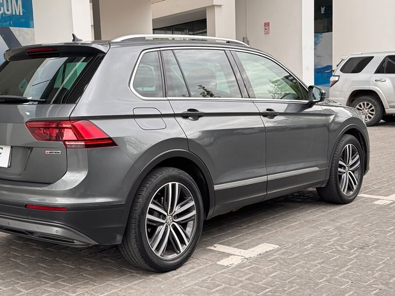 Volkswagen Tiguan Sport 4motion 2019 - Imagen 7 de 20