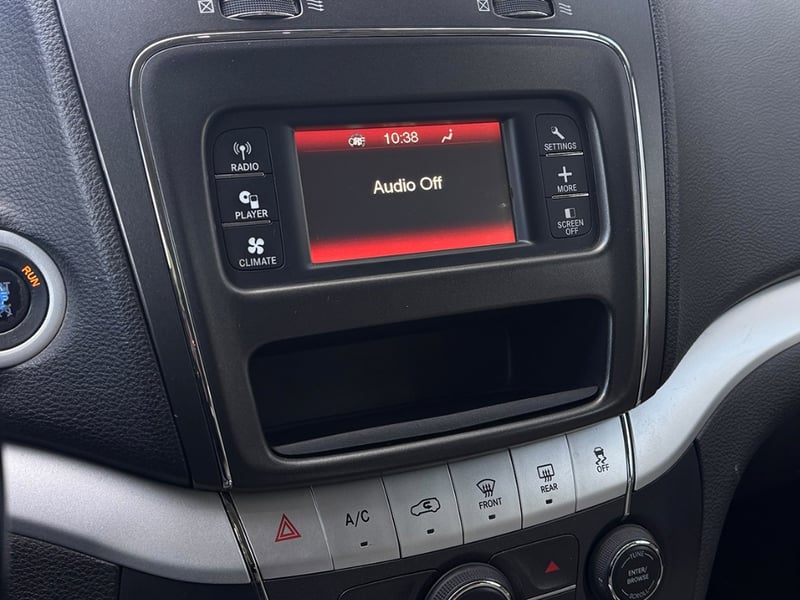 Dodge Journey SXT 3.6 AWD 2012 - Imagen 12 de 17