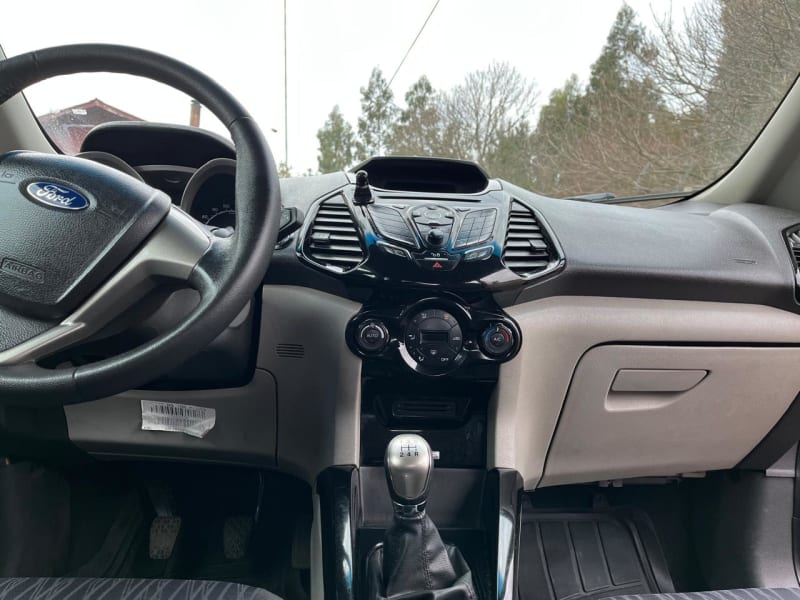 Ford ECOSPORT 2016 - Imagen 5 de 6