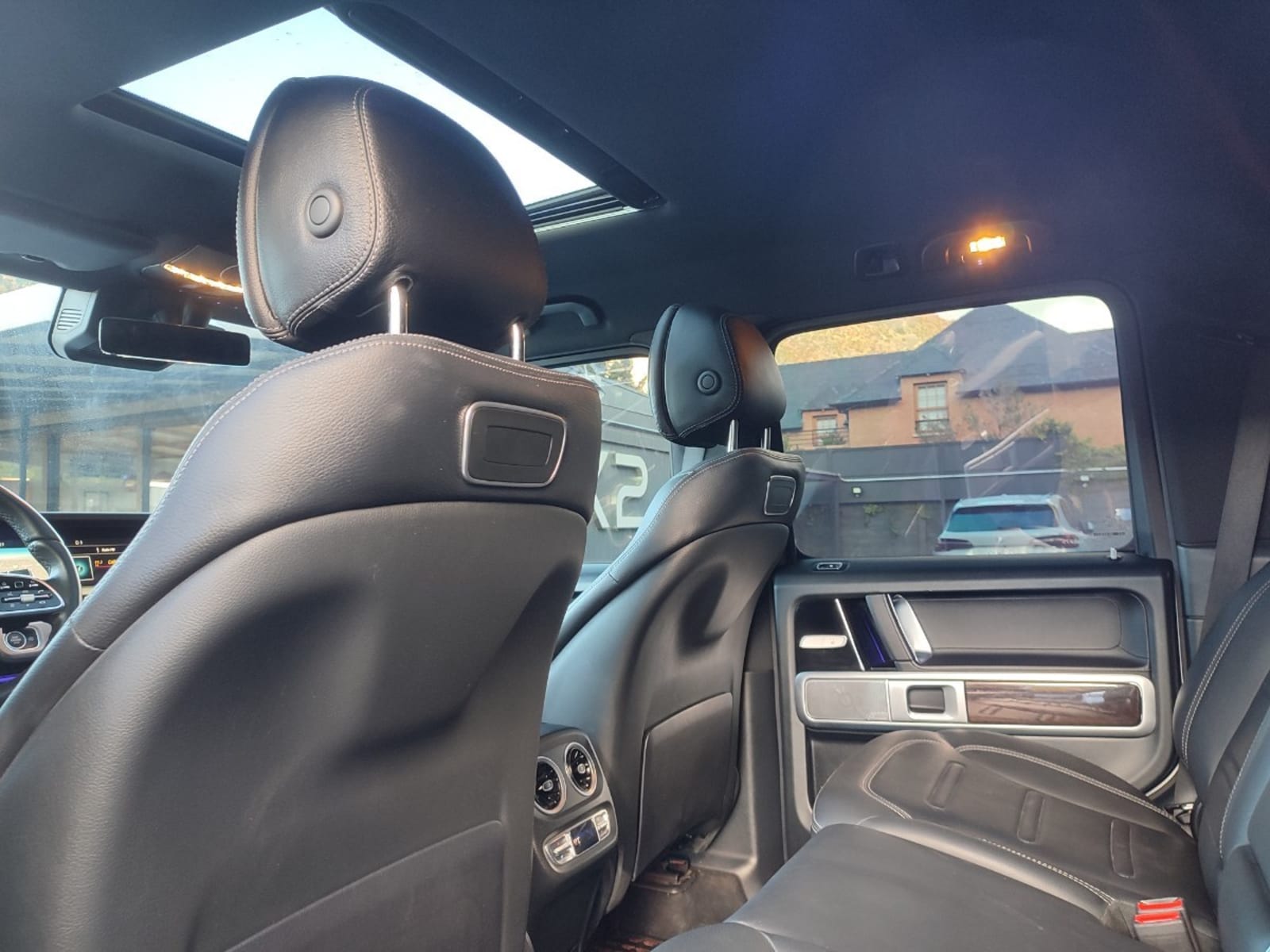 MERCEDES-BENZ G500 4.0 V8 BITURBO 4WD 2023 - Imagen 8 de 16