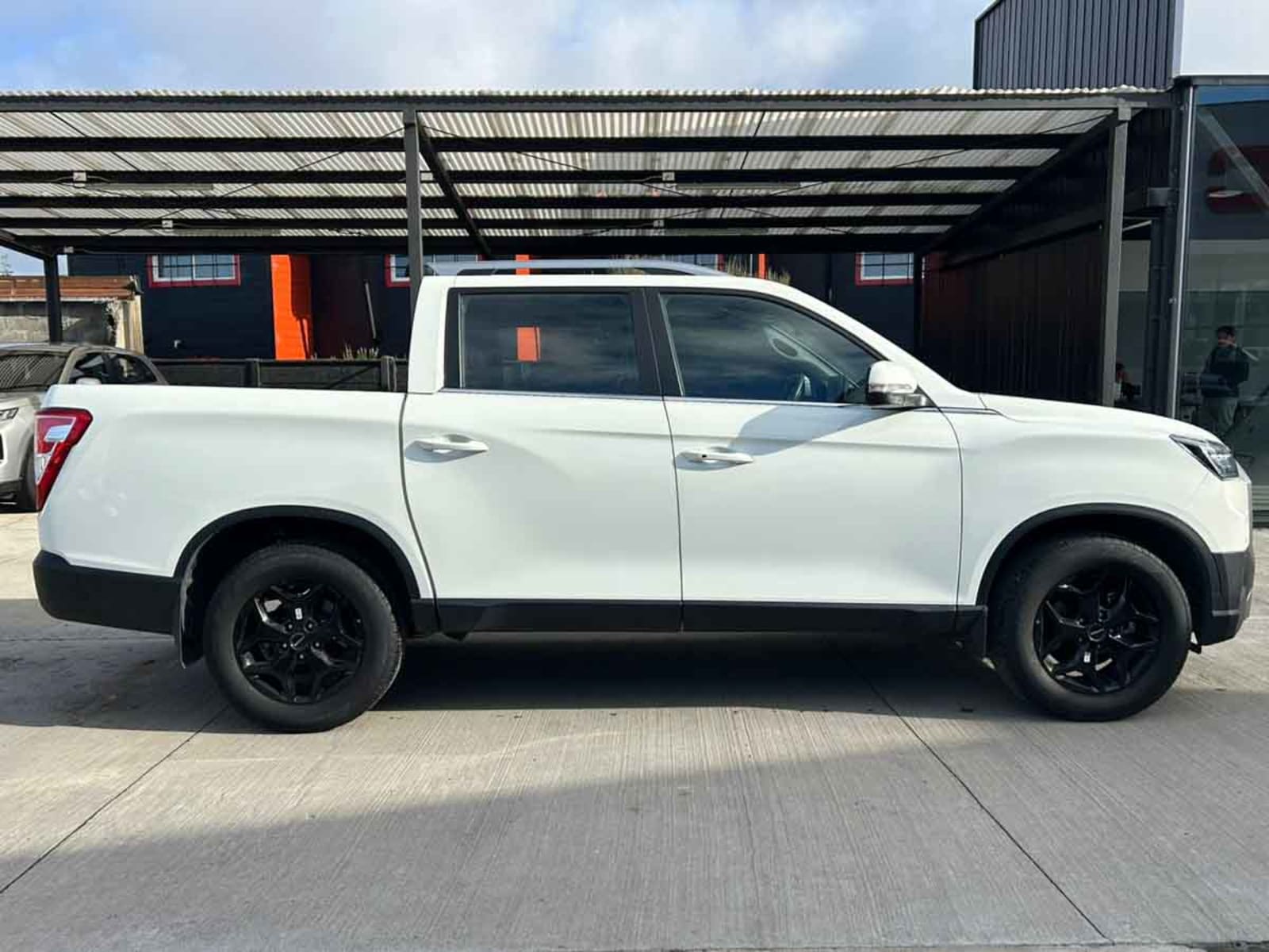 SSANGYONG MUSSO LIMITED PLUS 2.2 TD 6AT 4WD * 2026 - Imagen 16 de 16