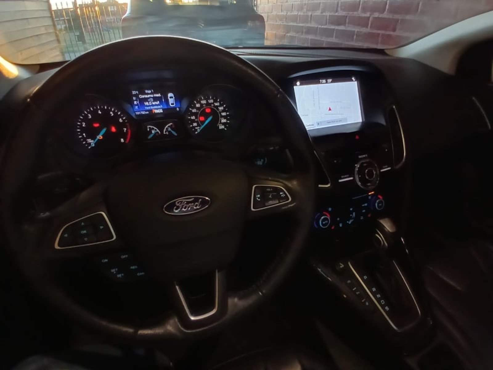 Ford FOCUS 2.0 AT Titanium 2018 - Foto 4 de 8