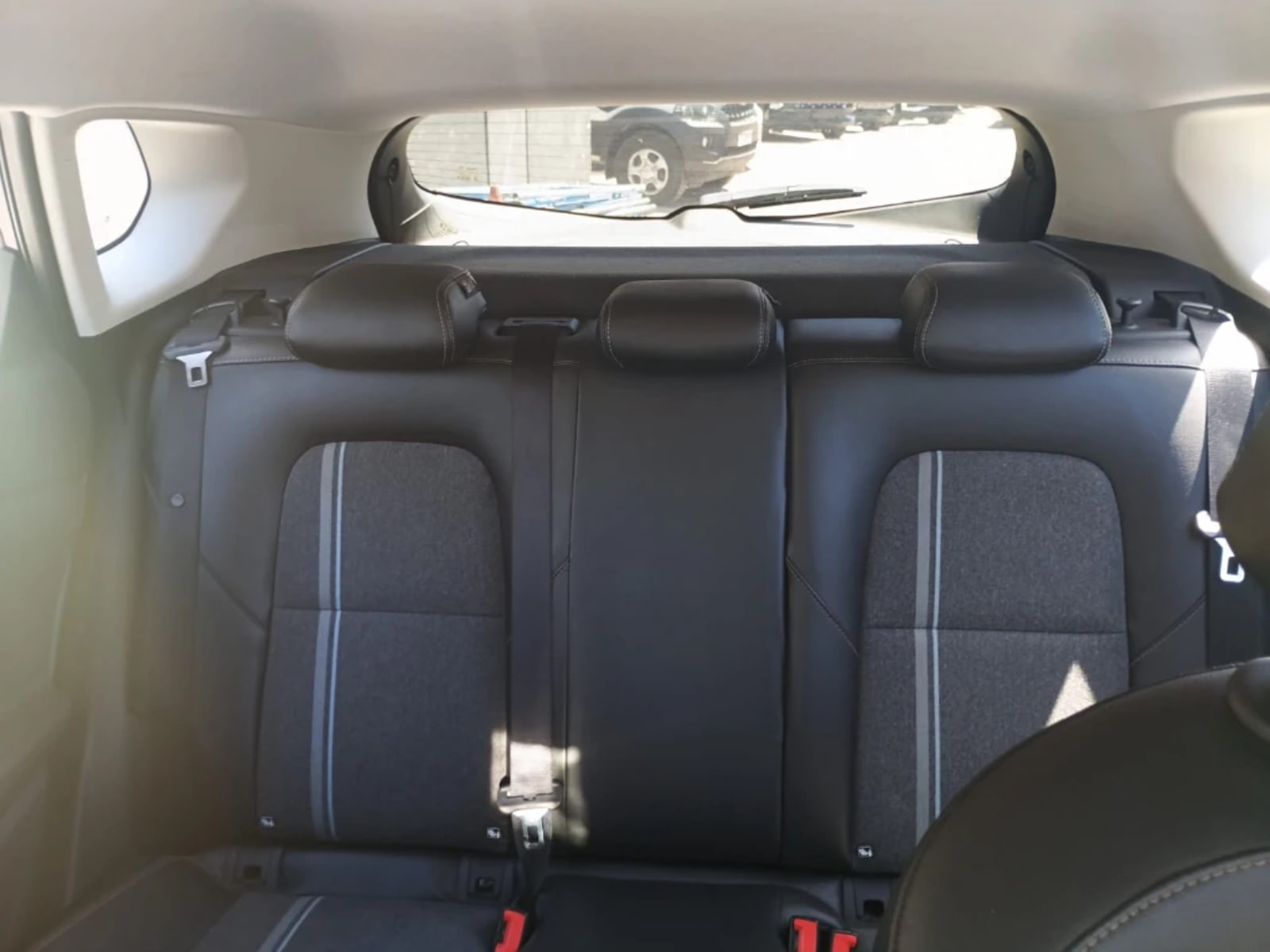 CHEVROLET TRACKER 1.2T LTZ R 4X2 AT 5P 2025 - Imagen 13 de 17