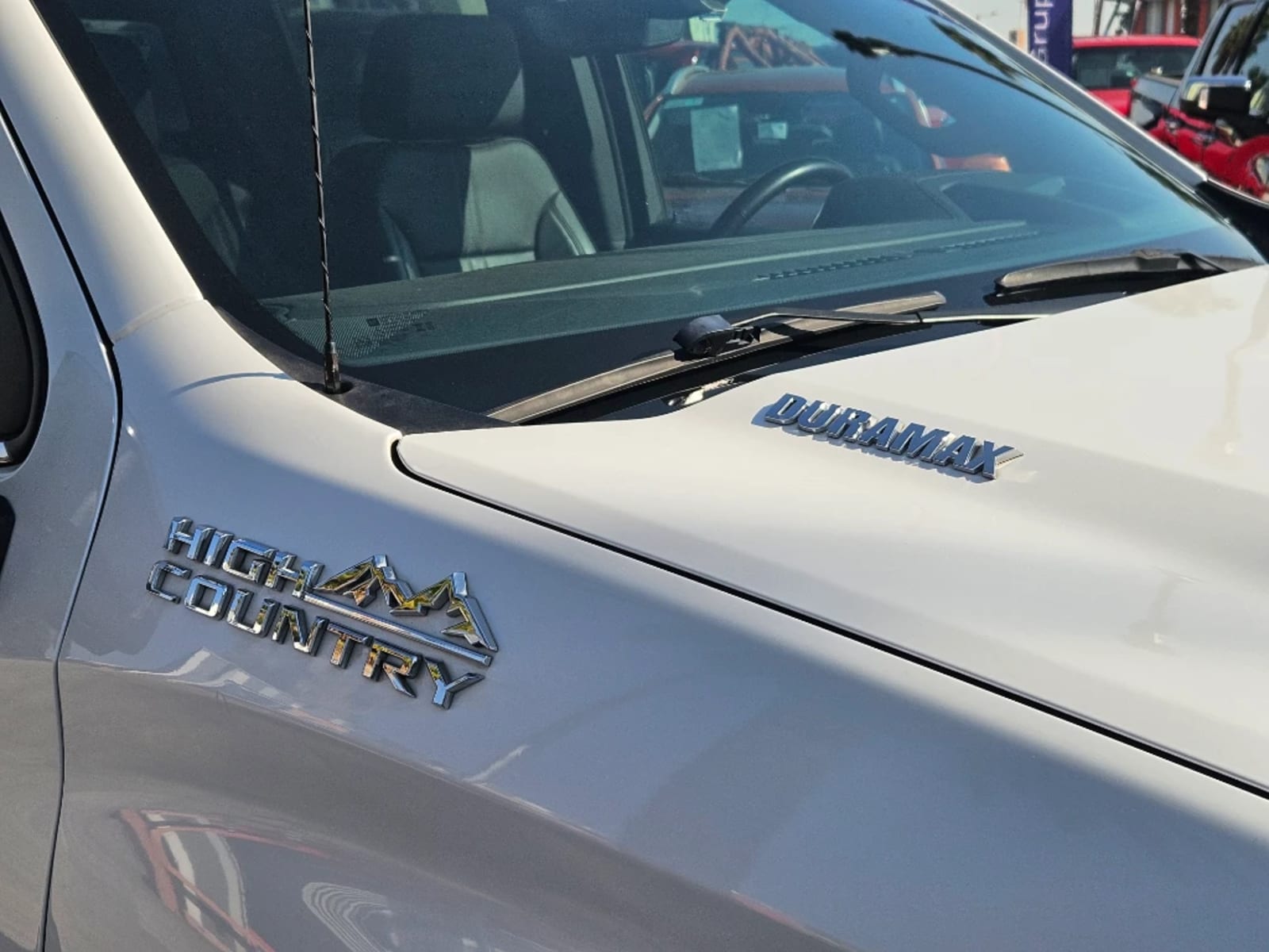 CHEVROLET SILVERADO 3.0 HIGH COUNTRY 4X4 AT 4P 2025 - Imagen 11 de 20