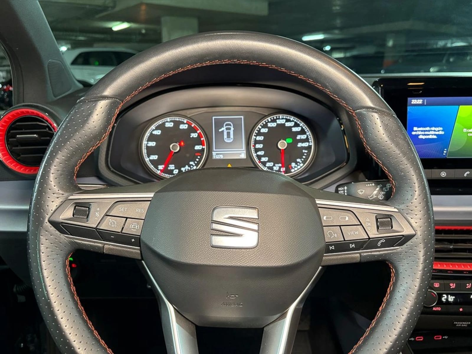 SEAT ARONA 1.6 STYLE 4X2 AT 5P 2024 - Imagen 15 de 16