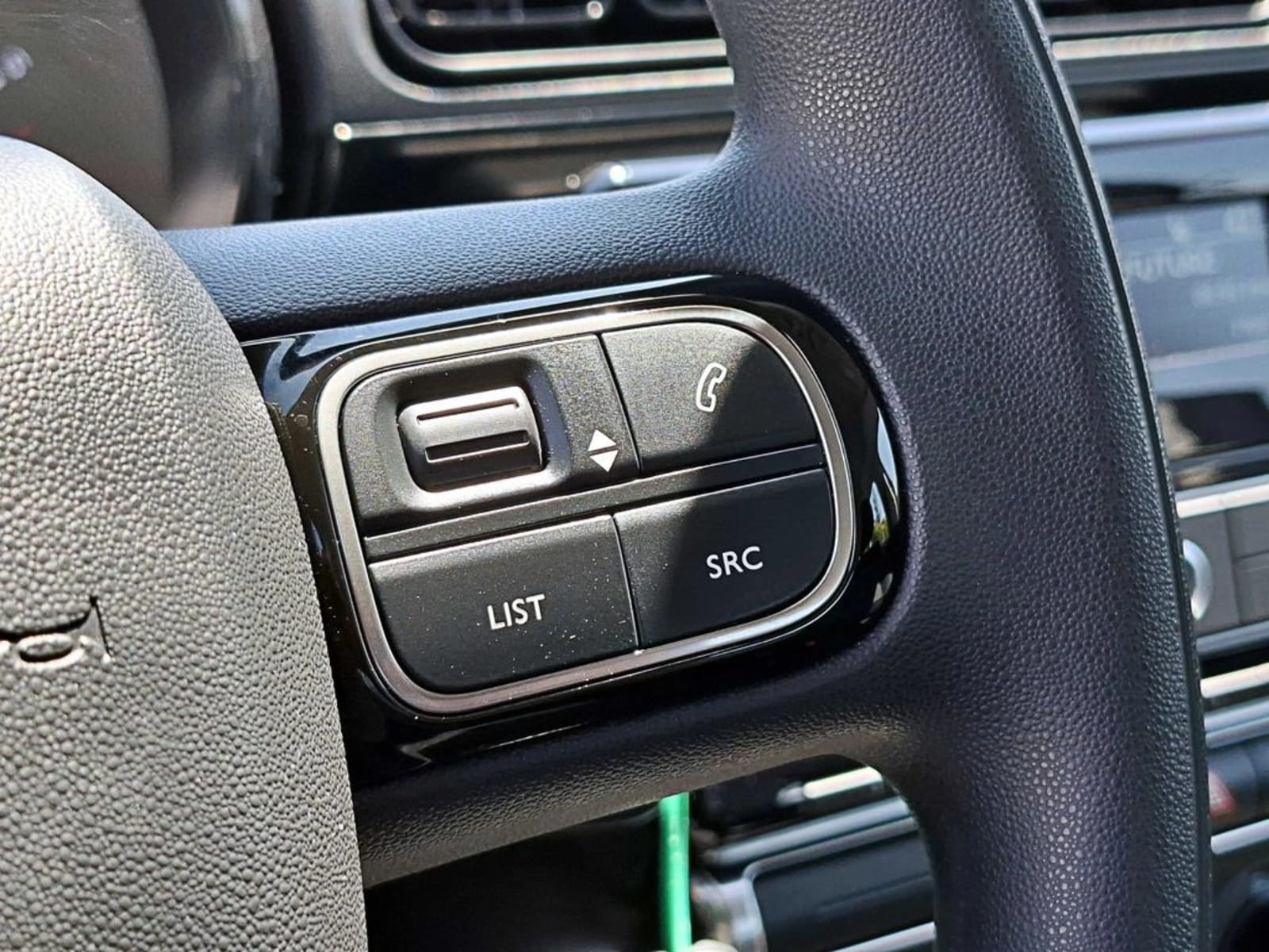 CITROEN C3 1.2  MT 5P 2021 - Imagen 15 de 18