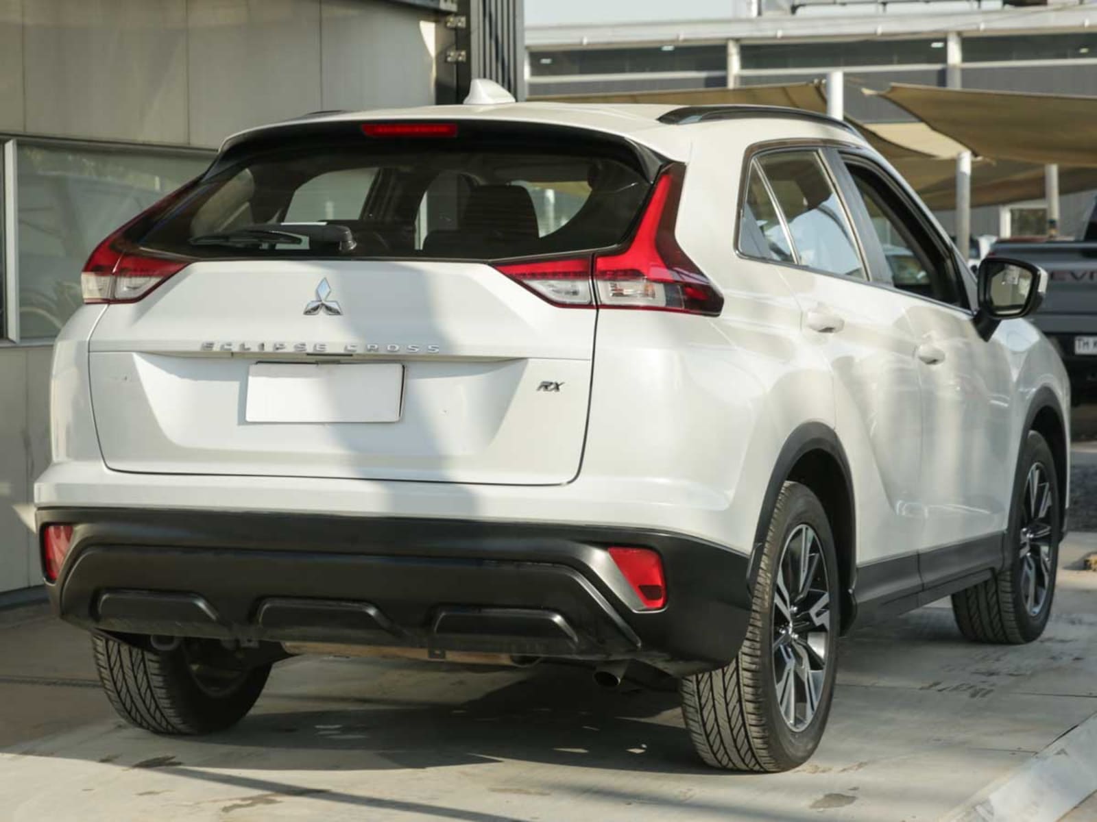 MITSUBISHI ECLIPSE CROSS RX 1.5 4X2 MEC. 2021 - Imagen 6 de 13