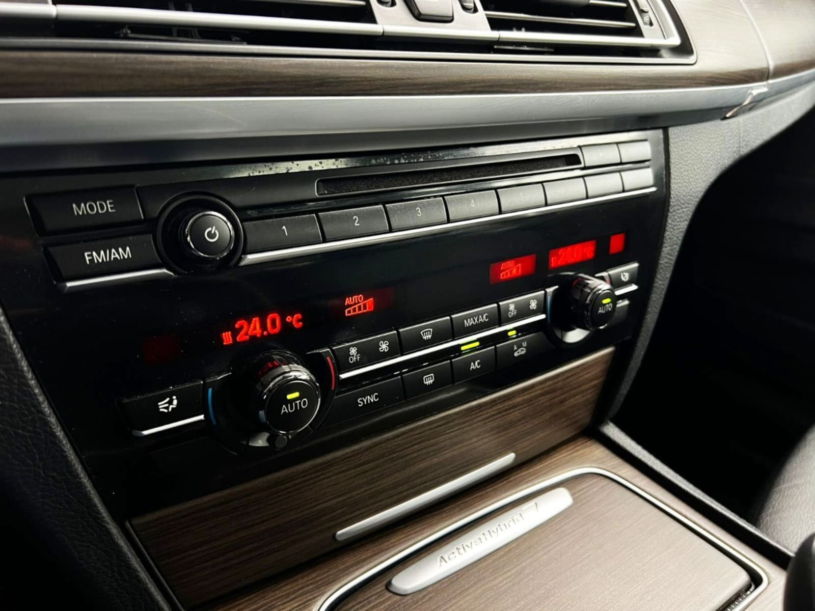 BMW 740 ACTIVE HYBRID 7 3.0 2014 - Imagen 16 de 20