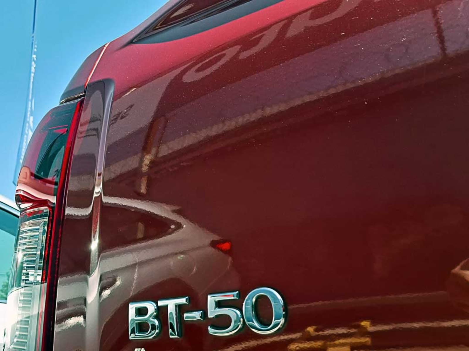 MAZDA BT-50 (IN) 3.0 DC HIGH PLUS AT 4X4 DIESEL 2025 - Imagen 10 de 20