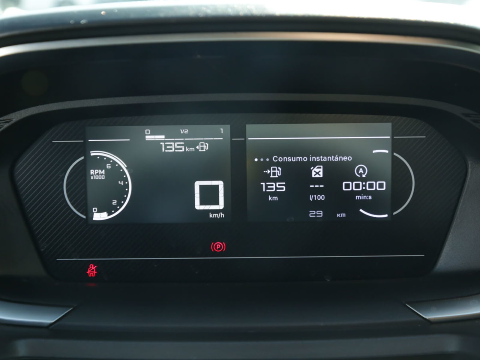 PEUGEOT PARTNER MCA L1 DIESEL 100HP MT 2026 - Imagen 7 de 12