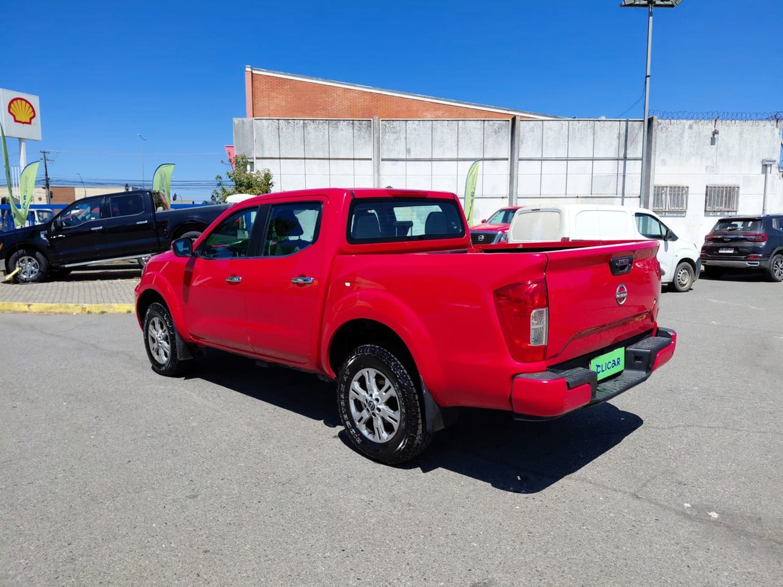 Nissan Navara 2.3d Xe Diesel 4x2 Dob.cab. Mt 4p 2024 - Imagen 5 de 8