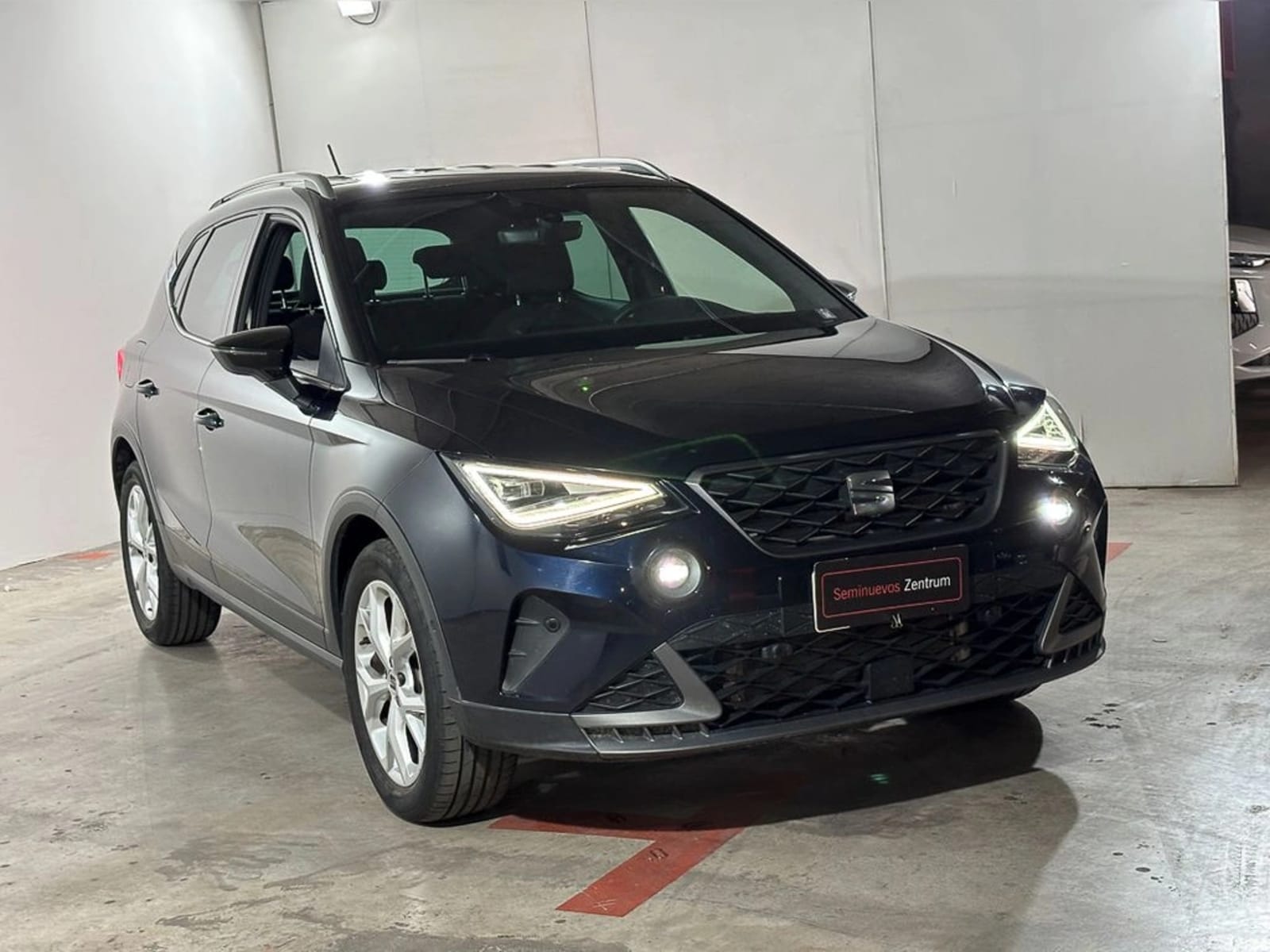 SEAT ARONA 1.6 STYLE 4X2 AT 5P 2024 - Imagen 3 de 16