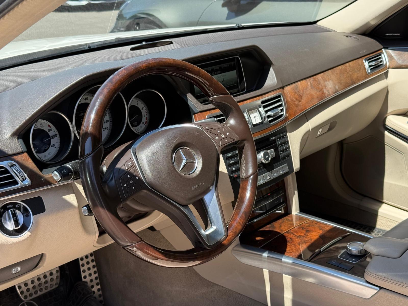 MERCEDES-BENZ E400 AVANTGARDE 3.0 2014 - Imagen 9 de 17