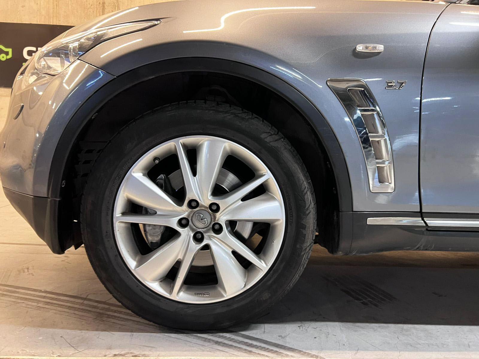 INFINITI QX70 3.7 AWD 2018 - Imagen 9 de 20