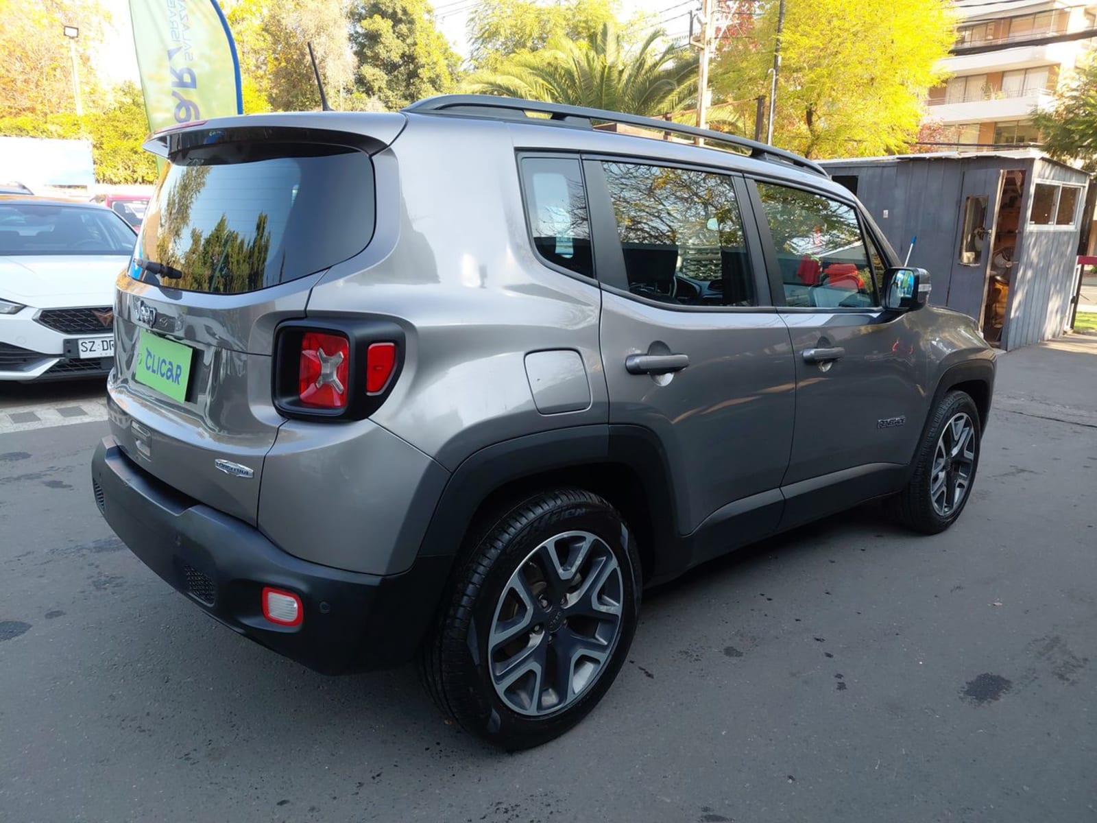 Jeep Renegade 1.8 Longitud 4x2 At 5p 2020 - Imagen 7 de 8