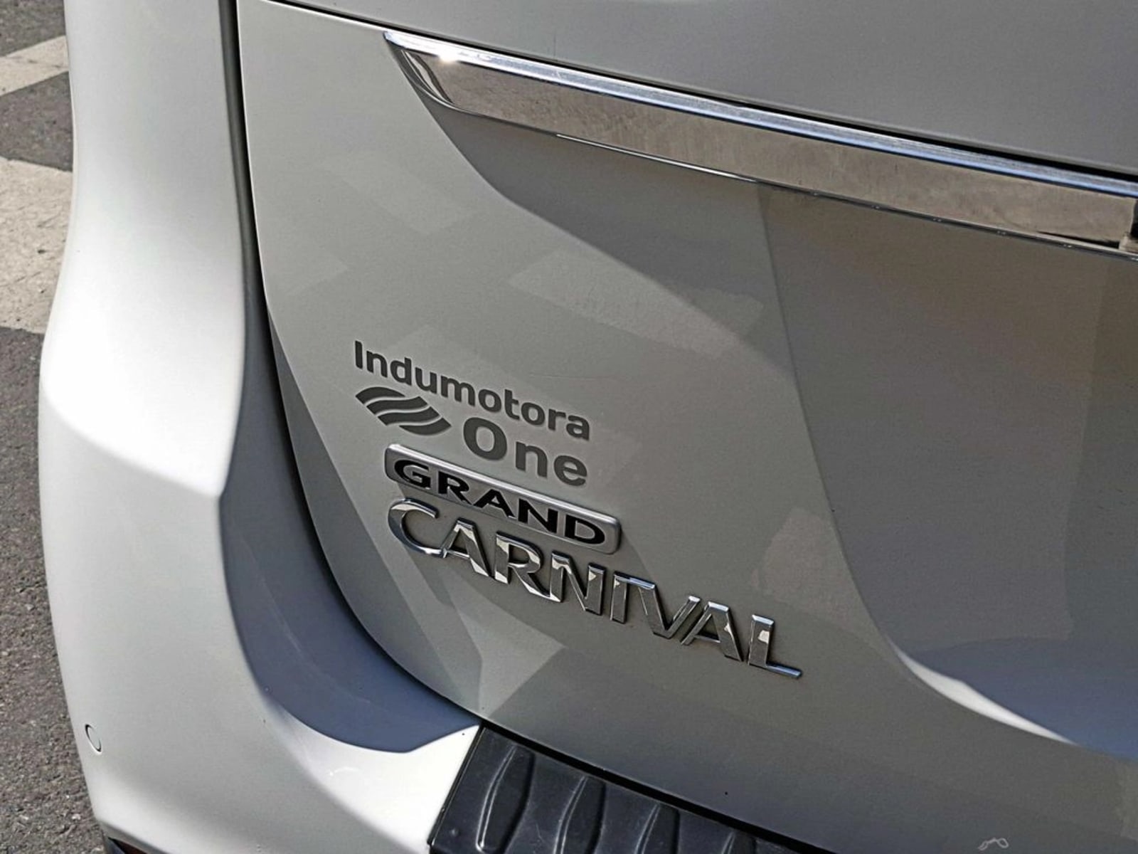 KIA CARNIVAL 3.3 EX 4X2 2020 - Imagen 7 de 19