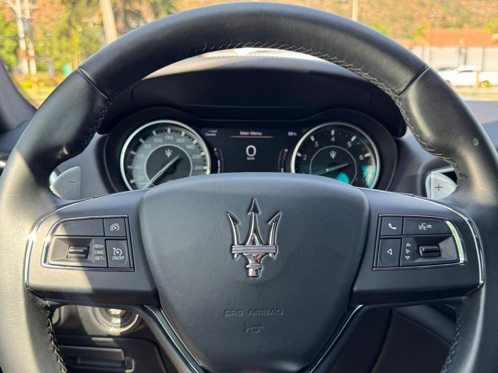MASERATI GHIBLI GT HIBRIDO 2022 - Imagen 9 de 19