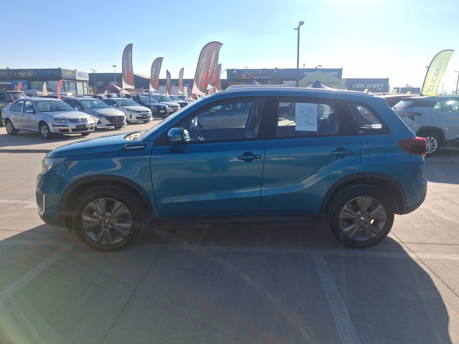 Suzuki Vitara 1.6 Glx 4x2 Mt 5p 2021 - Imagen 4 de 8
