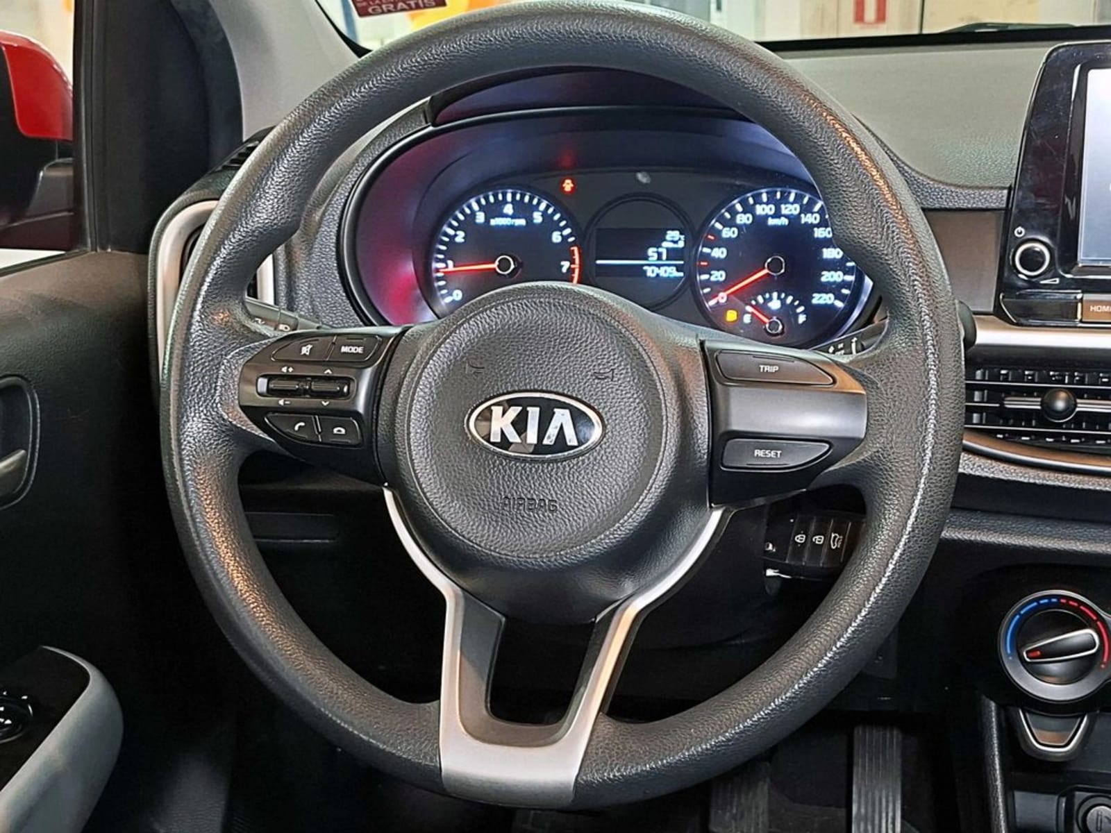 KIA MORNING 1.0 4X2 MT 5P 2021 - Imagen 12 de 18