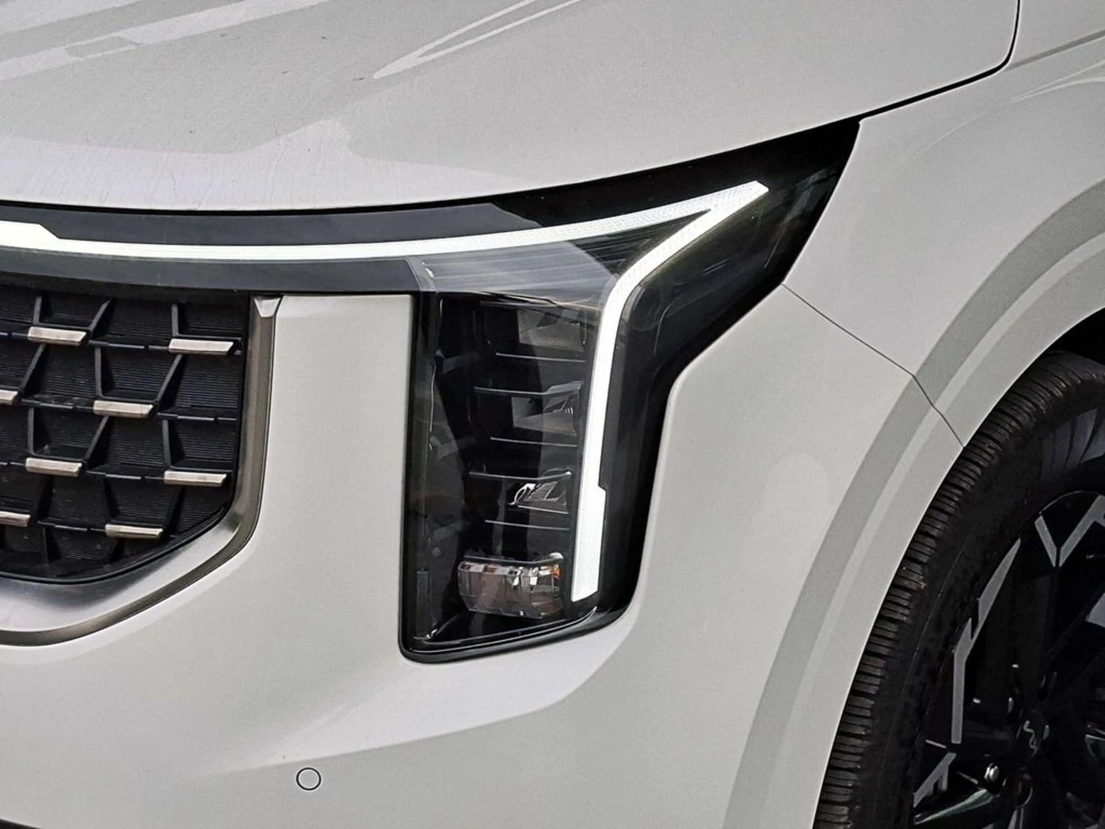 KIA CARNIVAL 2.2 EX DIESEL 4X2  AT 5P 2025 - Imagen 3 de 20