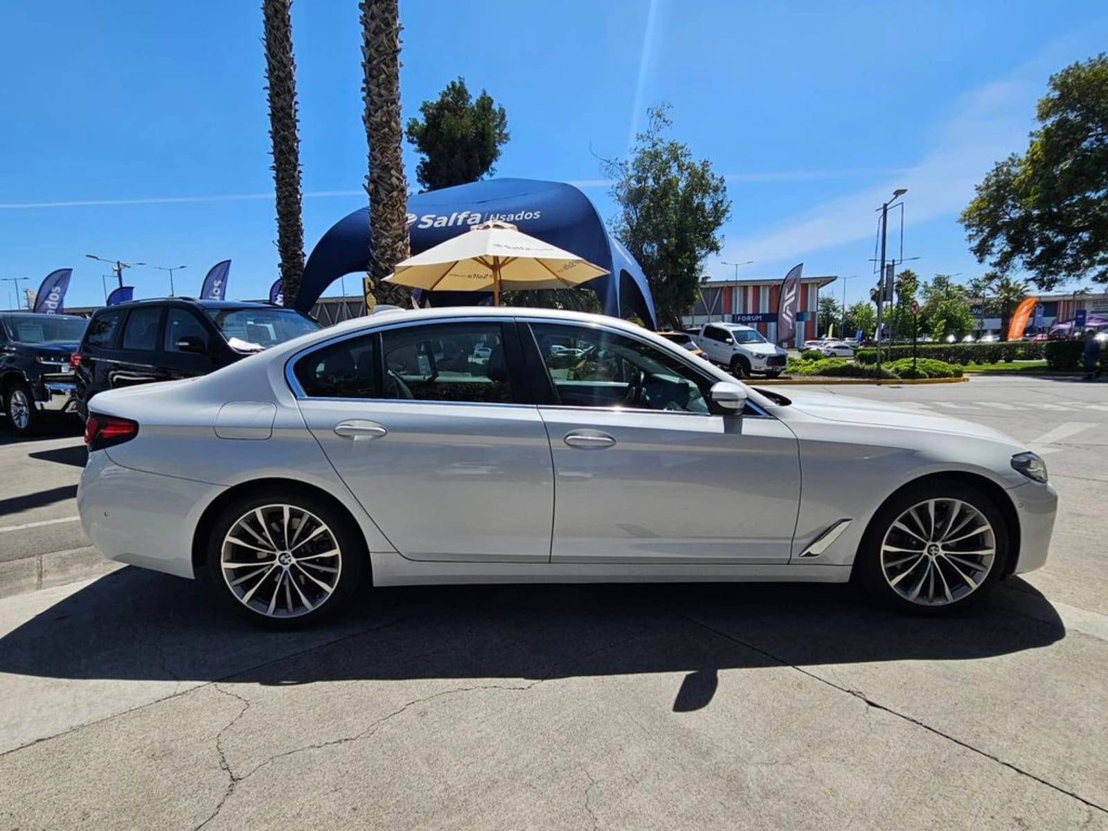 BMW 520 DIESEL 2.0 HERITAGE LCI AT 4P R 2022 - Imagen 7 de 20