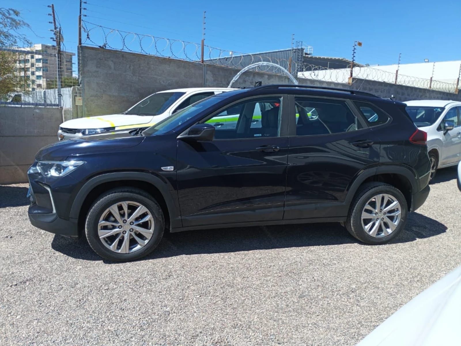 CHEVROLET TRACKER 1.2T LTZ R 4X2 AT 5P 2025 - Imagen 7 de 15