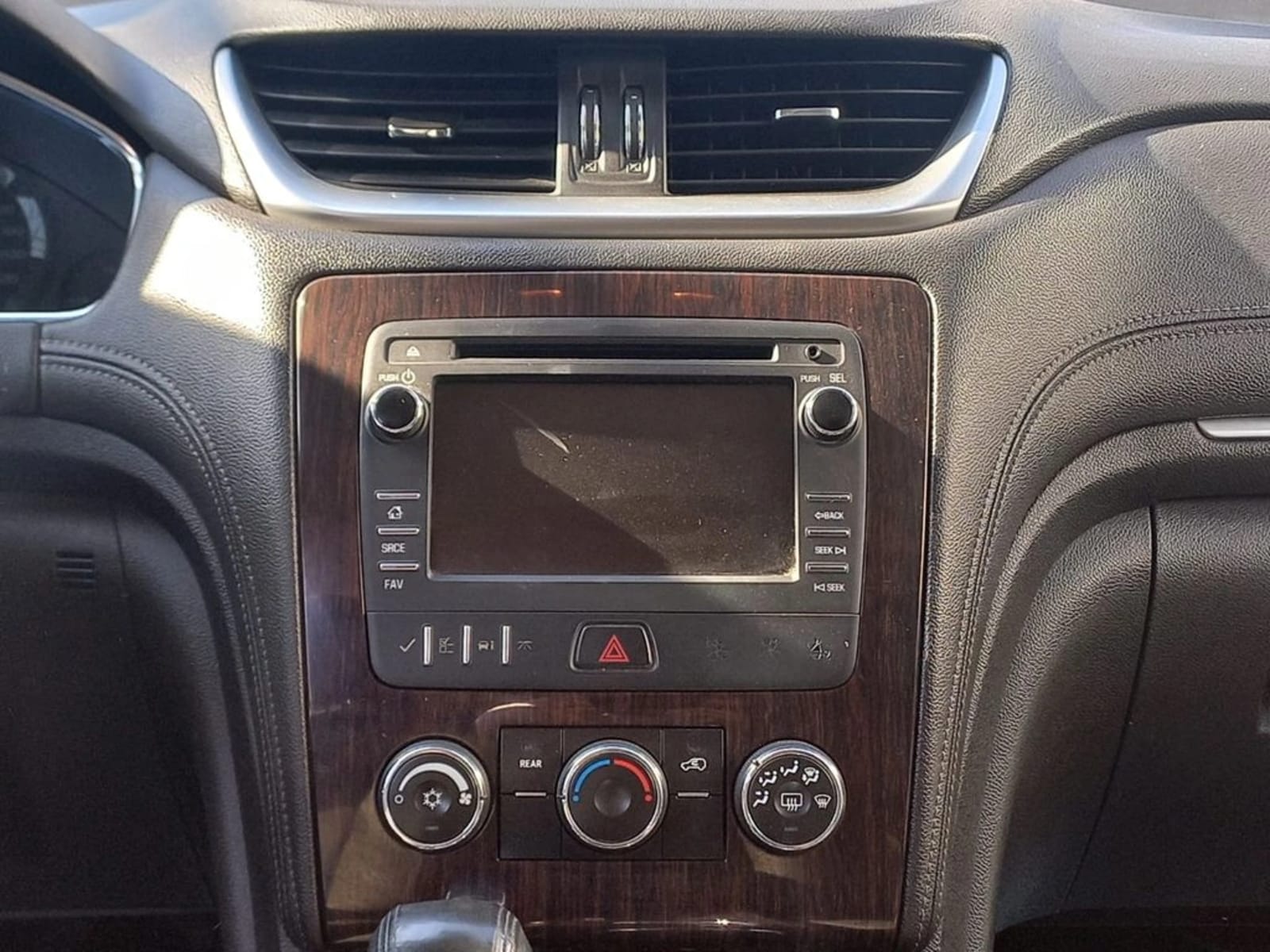 CHEVROLET TRAVERSE 3.6L LT FWD AT 5P 2016 - Imagen 18 de 20