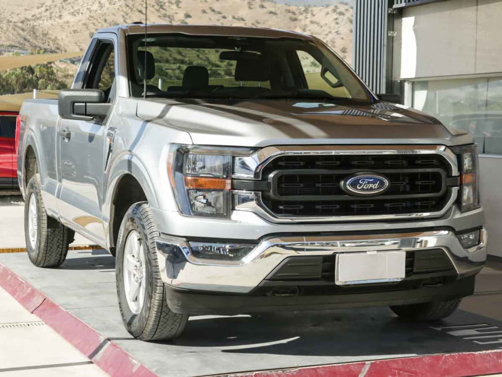 FORD F150 XLT 4X4 3.3 AUT 2024 - Imagen 3 de 14