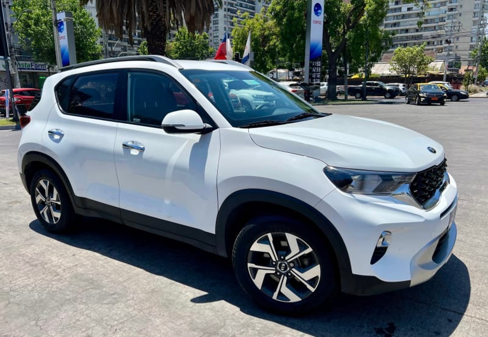 Kia Sonet 2021 - Imagen 3 de 8